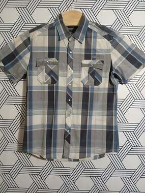Mens 7 Diamonds Short Sleeve Button Front Size Large